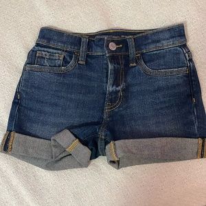 Super adorable High Rise slouchy straight jean shorts from Old Navy!